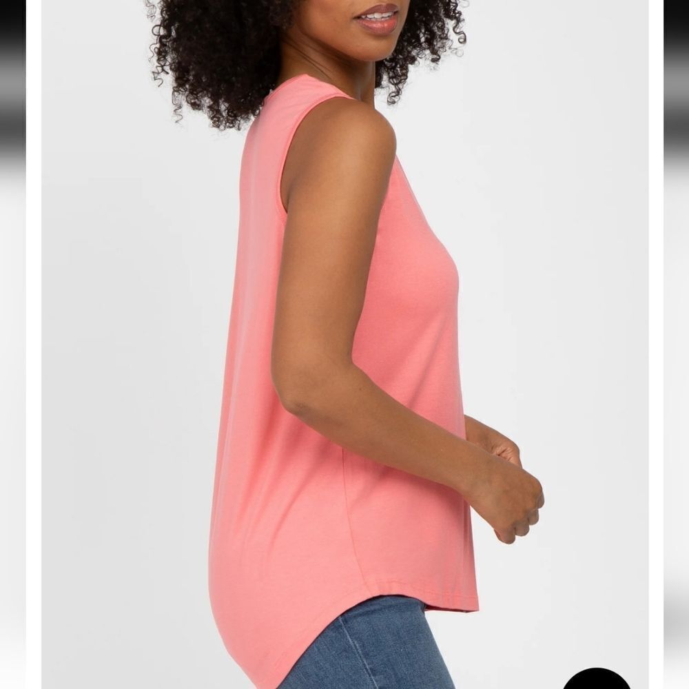 BRAND NEW LOVE NATION SLEEVELESS SHIRT